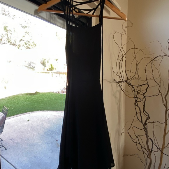 Black scrappy party/cocktail dress - Picture 1 of 6